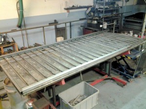 AVSLUTAD, Stiligt smides räcke till loft, Lev Hönö