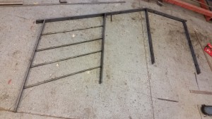 Dom vågräta stavarna är massiva 14mm .